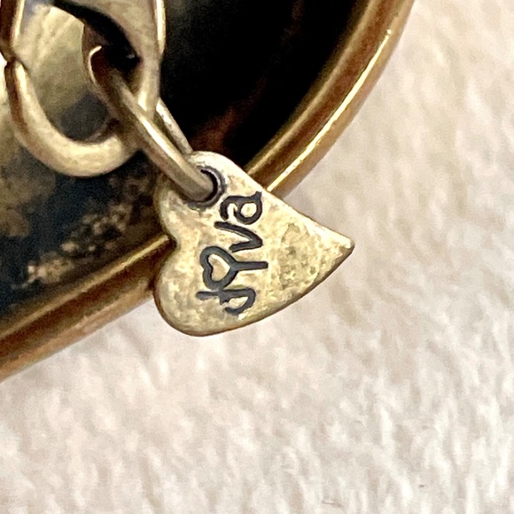 Brass Chain Necklace/w Brass Shell Pendant - Picture 16 of 16